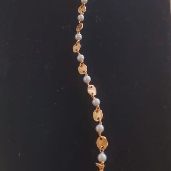 💃 Natural Pearl Rosary Charm Bracelet. 🌴 - Picture 5 of 7
